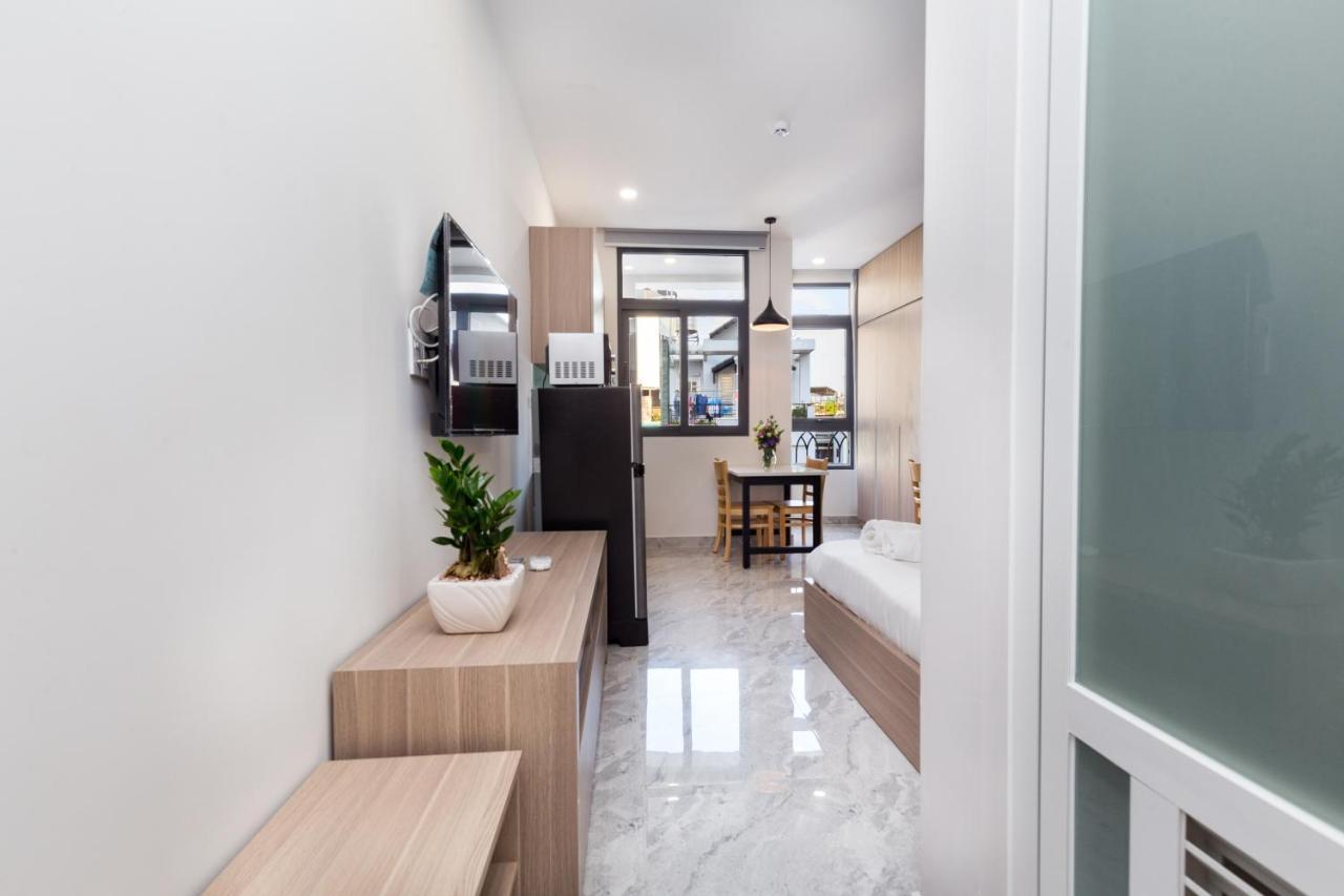 Studio Serviced Apartment - Phu Nhuan Center 胡志明市 外观 照片